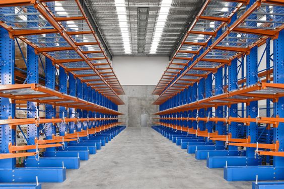 CANTILEVER RACKING SYSTEM UNTUK WAREHOUSE PABRIK