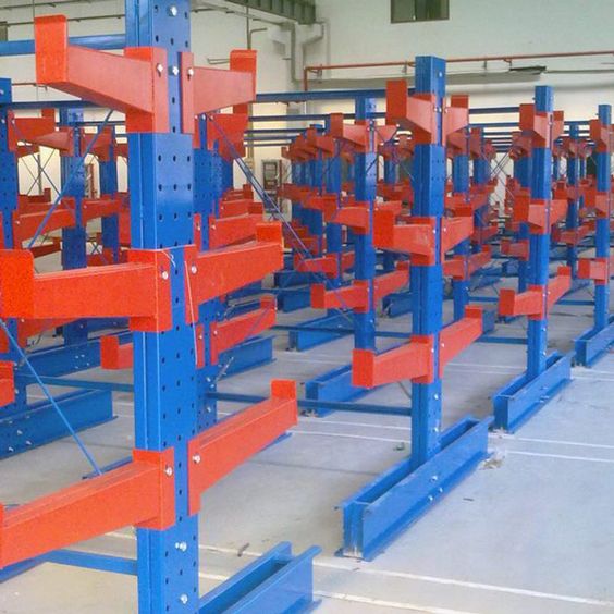 CANTILEVER RACKING SYSTEM UNTUK WAREHOUSE PABRIK