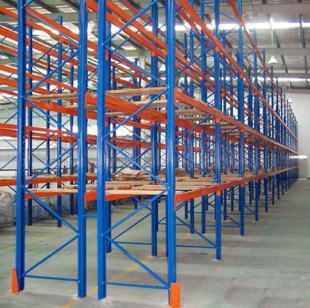 PALLET RACKING SYSTEM UNTUK GUDANG INDUSTRI BESAR