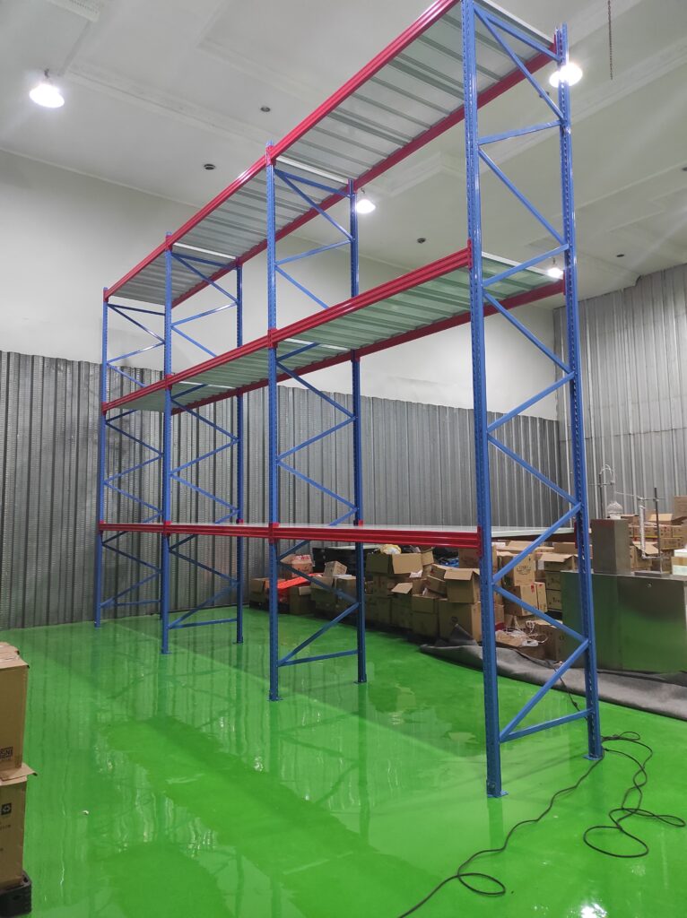 RAK BESI GUDANG UKURAN BESAR KAPASITAS 1 TON / SUSUN SHELVING TIPE RR-1000 | PANJANG 240 CM, LEBAR 100 CM, TINGGI 500 CM