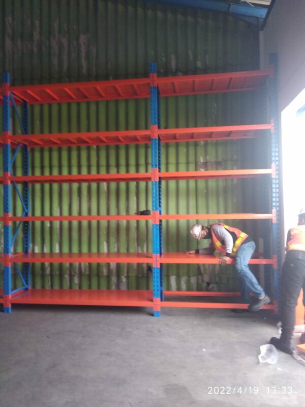 RAK TIPE ZA-500 T.300 - RAK GUDANG BESI PABRIK MEDIUM DUTY (LOKAL) TINGGI 300 CM, KEKUATAN 500 KG / LEVEL ATAU 2 TON / UNIT, 4 LEVEL, UKURAN 200x50x300 CM & 200x60x300 CM (WARNA & UKURAN BISA CUSTOM)