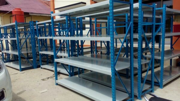 RAK GUDANG MEDIUM DUTY PREMIUM / LONG SPAN RACKING TIPE SJP-700 | KEKUATAN / KAPASITAS HINGGA 700 KG/LEVEL SHELVING ATAU LOAD MAX 4 TON / UNIT RAK, TERSEDIA 4 UKURAN PILIHAN DENGAN WARNA CUSTOM, SISTEM KNOCK DOWN