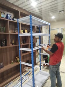 RAK BESI SIKU LUBANG GUDANG SLOTTED ANGLE TIPE STALLUM 100 | RAJA RAK GUDANG