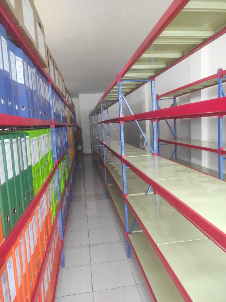 PEMASANGAN RAK BESI SUSUN GUDANG ARSIP KANTOR TIPE C-150 DI KOTA BEKASI OLEH TIM RAJA RAK GUDANG |  RAJARAKGUDANG.CO.ID