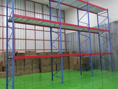 Instalasi Rak Besi Gudang Heavy Duty Ukuran Besar RR-1000 di Bandung