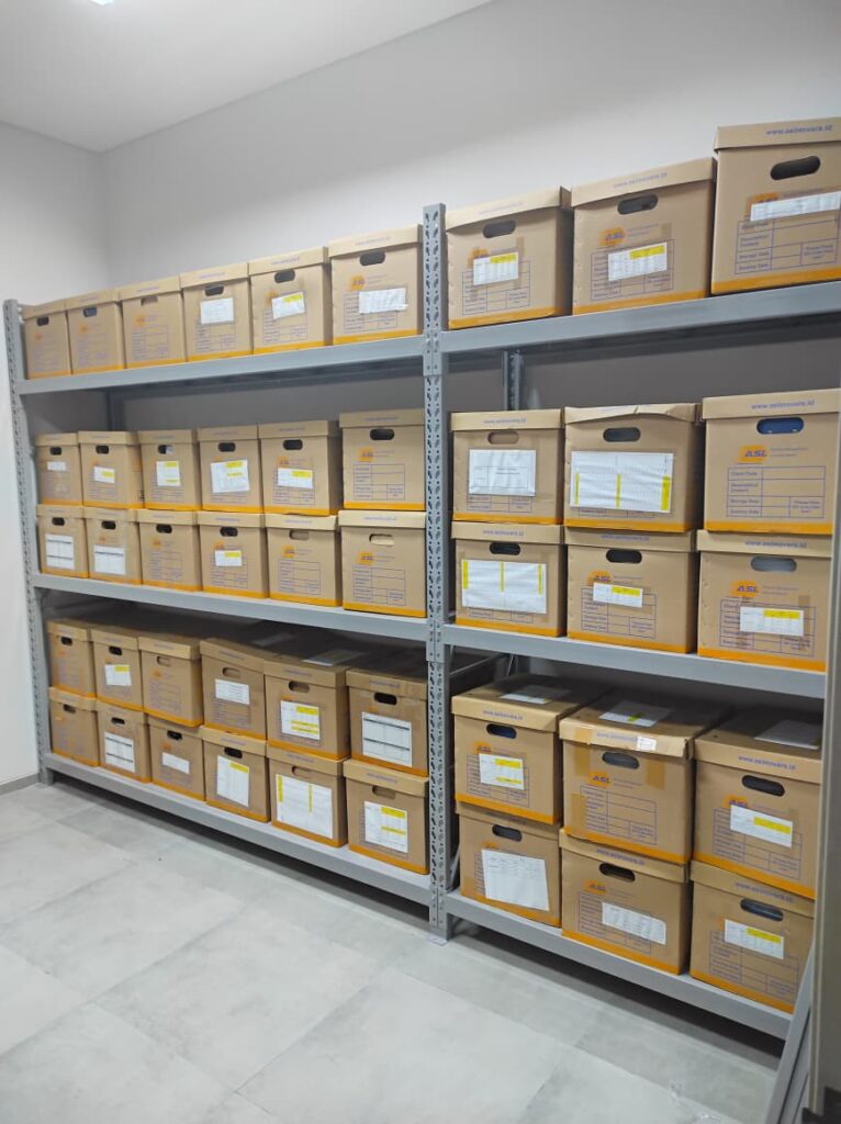 PEMASANGAN RAK GUDANG LIGHT DUTY 220x50x220 DI TANGERANG UNTUK RAK ARSIP DOKUMEN KANTOR OLEH TIM RAJA RAK GUDANG | RAJARAKGUDANG.CO.ID