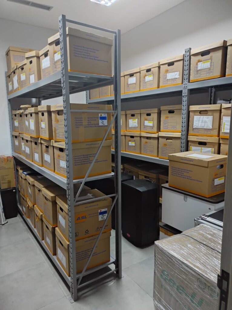 PEMASANGAN RAK GUDANG LIGHT DUTY 220x50x220 DI TANGERANG UNTUK RAK ARSIP DOKUMEN KANTOR OLEH TIM RAJA RAK GUDANG | RAJARAKGUDANG.CO.ID