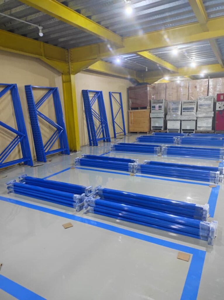 Rak Besi Gudang Susun Light Duty Tipe ZA-300 Ukuran 150x100x200 Cm Warna Full Biru di PLN UP2D Cempaka Putih - Jakarta Pusat oleh Tim RAJA RAK GUDANG (RAJARAKGUDANG.CO.ID)