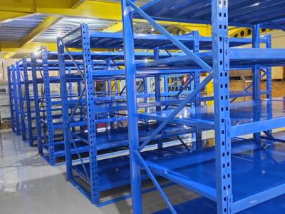 Rak Besi Gudang Susun Light Duty di PLN UP2D Cempaka Putih Jakpus