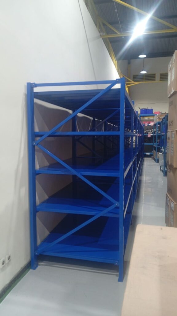 Rak Besi Gudang Susun Light Duty, 5 Tingkat Ukuran 150x100x200 cm, Load 300 Kg/Level di PLN Kreo Tangerang oleh Tim RAJA RAK GUDANG