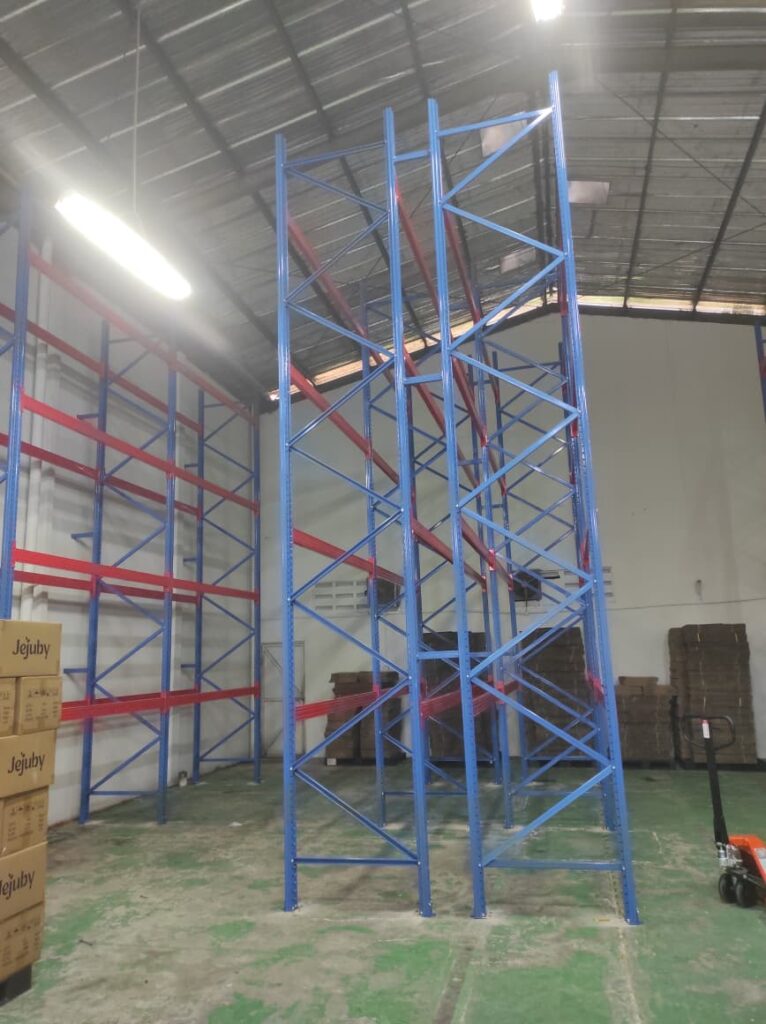 RAK BESI GUDANG INDUSTRI HEAVY DUTY DI TAMAN TEKNO BSD - KOTA TANGERANG SELATAN