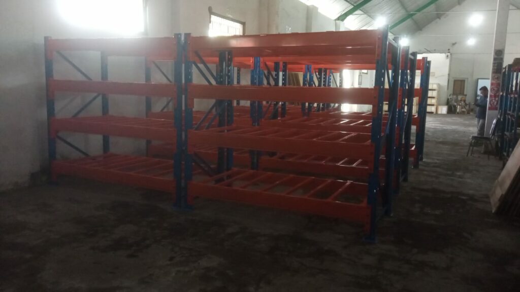 RAK BESI GUDANG PABRIK INDUSTRI BESAR, KIRIM & PASANG KE SURABAYA OLEH TIM RAJA RAK GUDANG